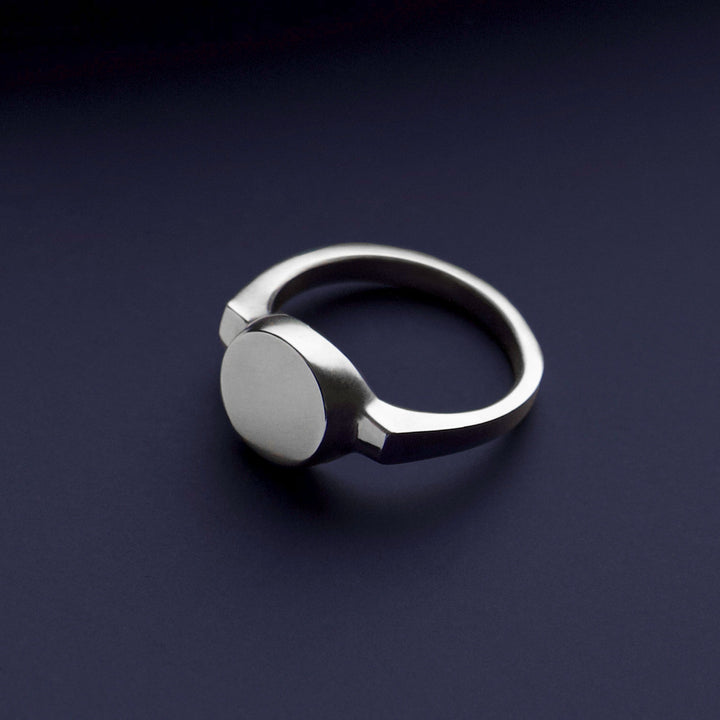 Nell Ring